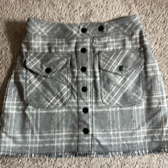 Urban Outfitters Plaid Mini Skirt with Buttons Womens medium Grey White Black - Picture 2 of 7